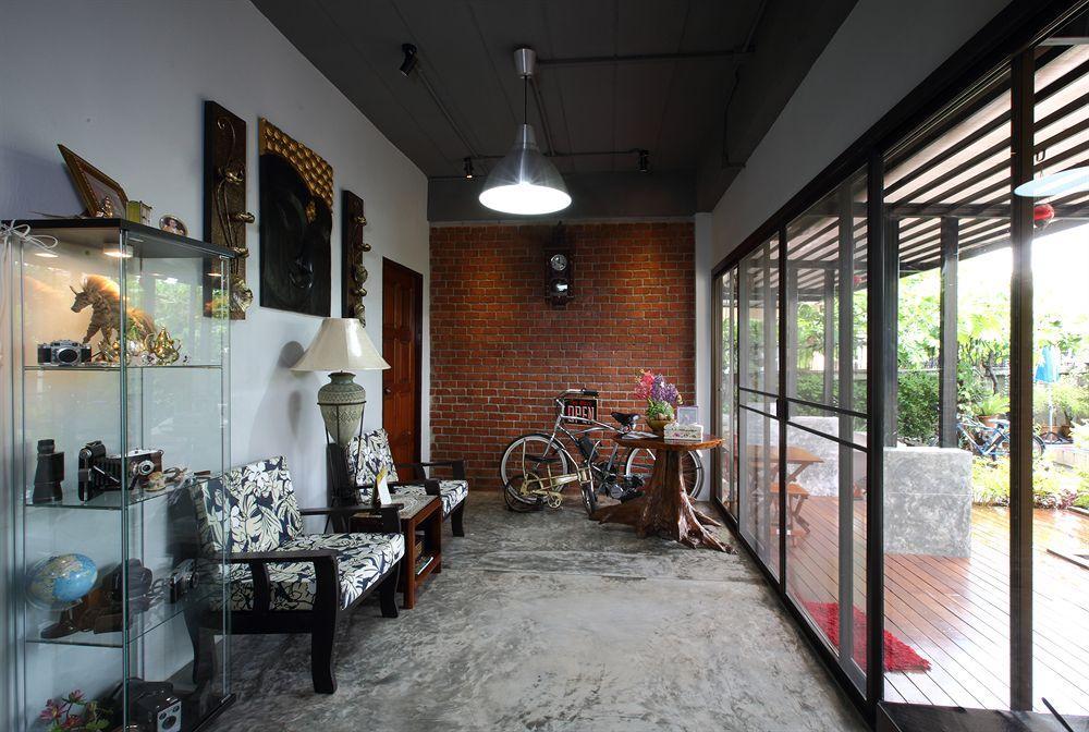 Mon Lodge & Yoga Donmueang กรุงเทพมหานคร ภายนอก รูปภาพ