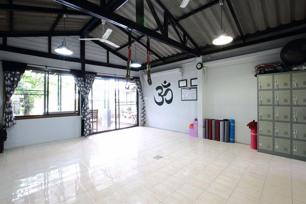 Mon Lodge & Yoga Donmueang กรุงเทพมหานคร ภายนอก รูปภาพ